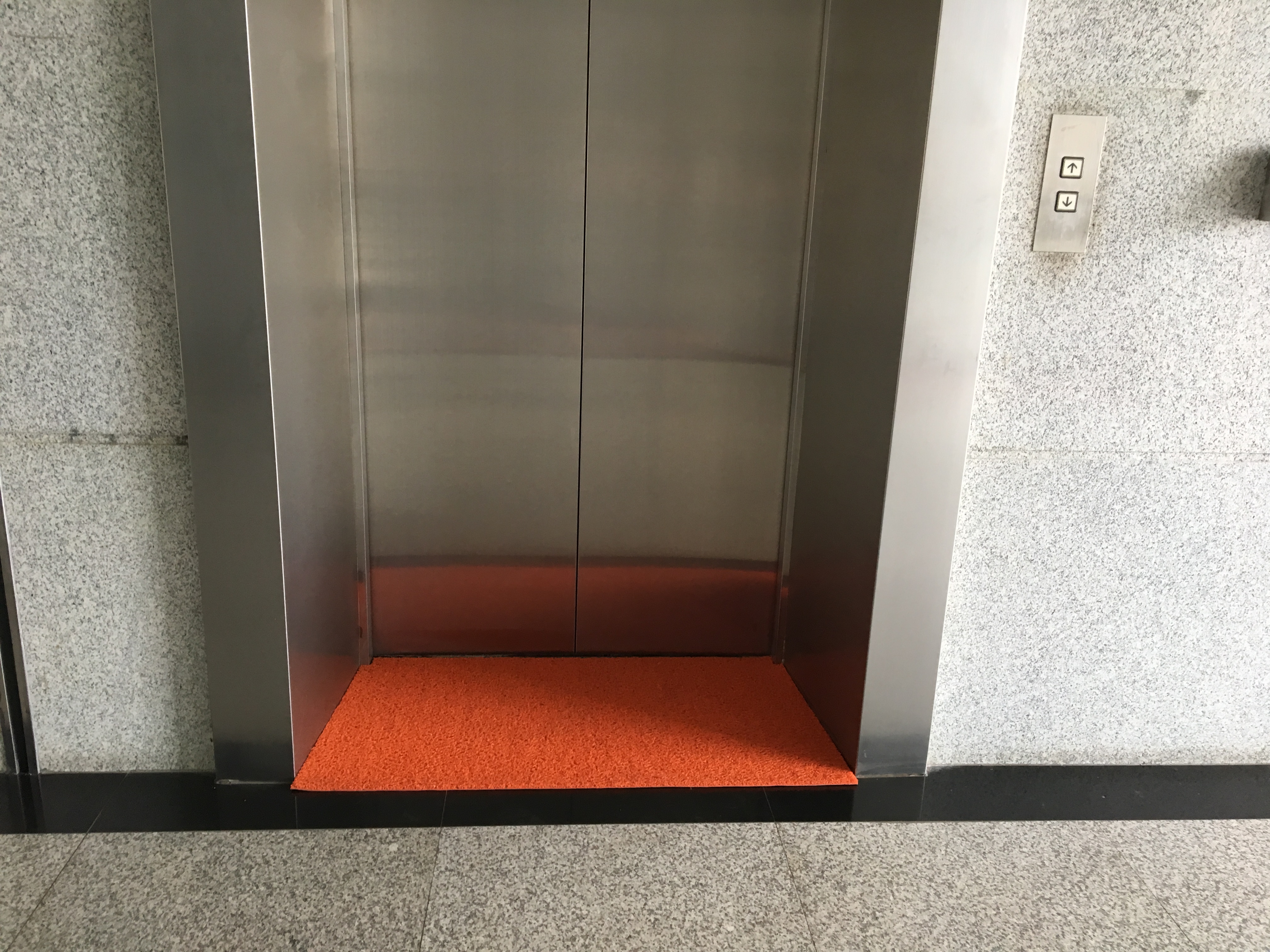 防滑地垫 防滑地垫